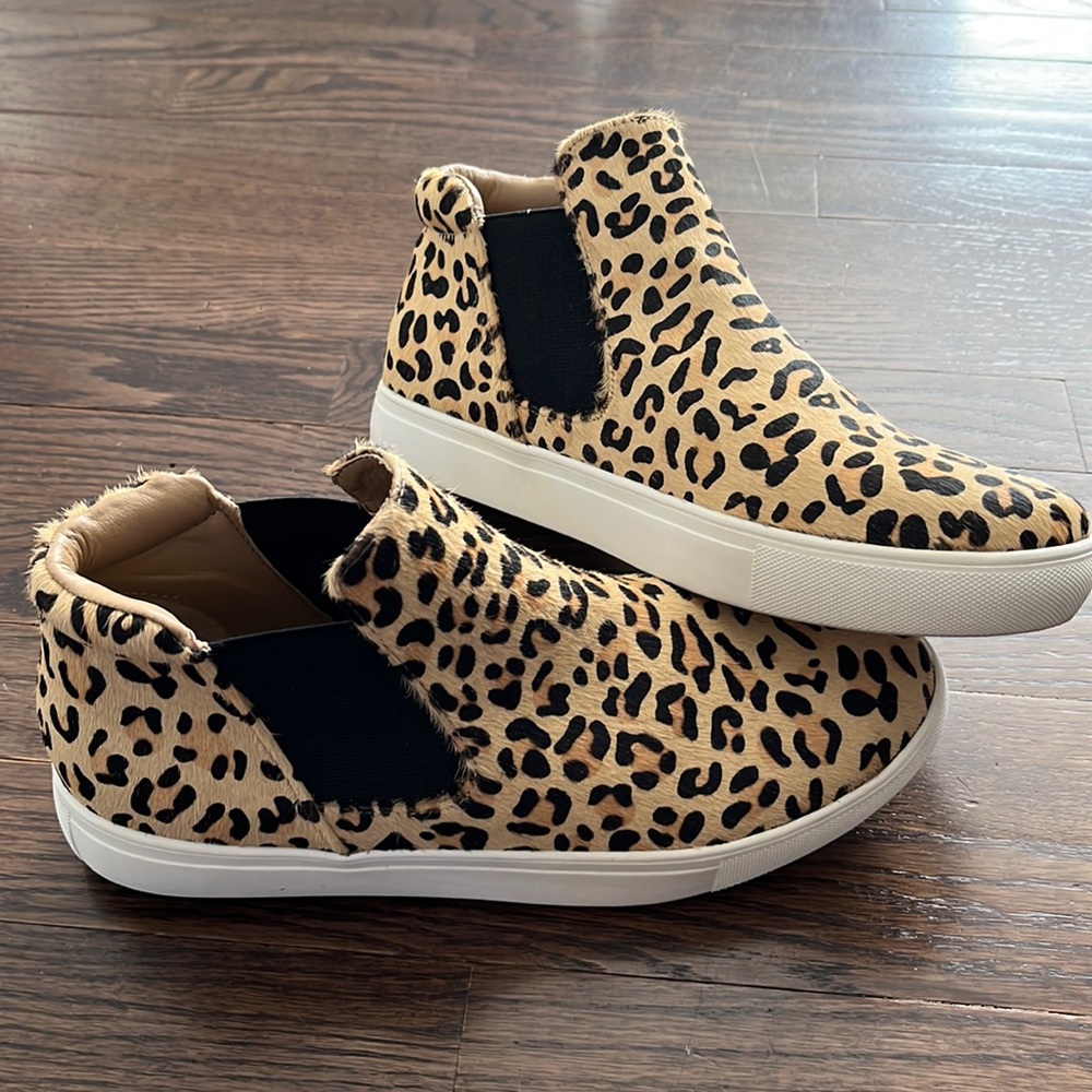 🆕Coconuts by Matisse Real Fur Leopard Print High Top Shoe- Size 8.5